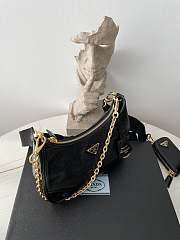 Prada Re-Edition Black Leather Bag - 22x18x6cm - 4