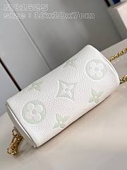 Louis Vuitton White Mini Speedy Bandouliere Bag - 16x10x7cm - 2