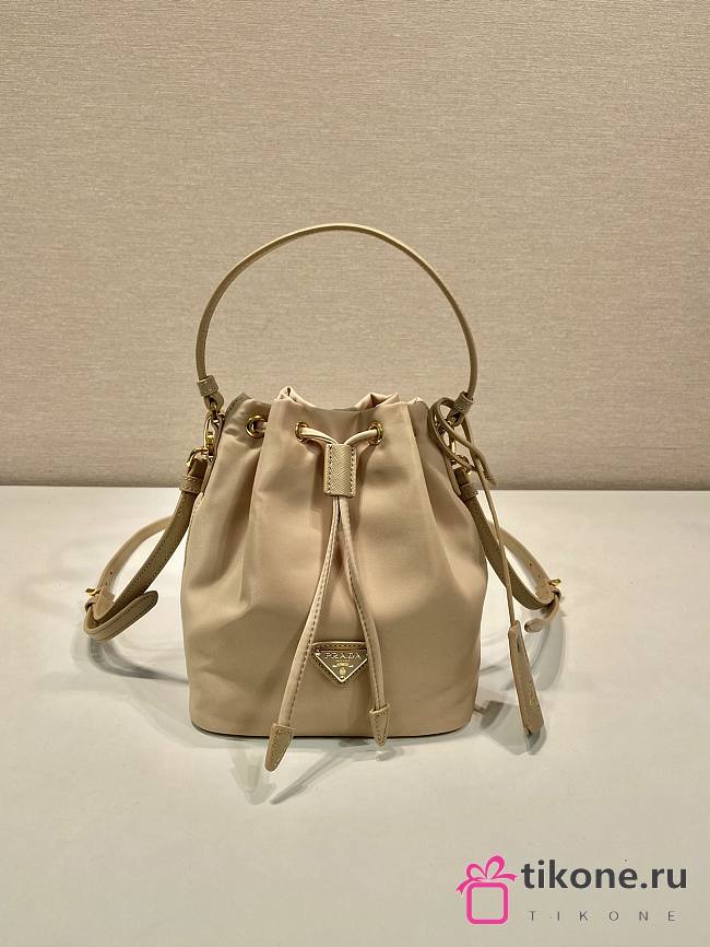 Prada Re-Edition 1978 Bag In Camel Brown - 19.5x15.5x10cm - 1