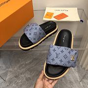 Louis Vuitton Monogram Blue Grey Puffer Slippers - 4