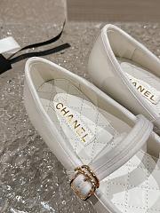 Chanel Mary Janes Lambskin White - 2