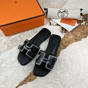 Hermes Oran Sandal Lamskin Black 11579	 - 5