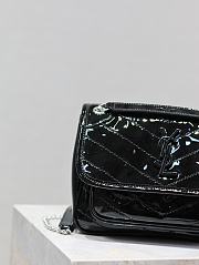 YSL Niki Foldover Top Shoulder Bag - 22×16.5×12cm - 3