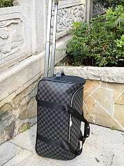 Louis Vuitton Neo Eol 55 In Black Caro - 5