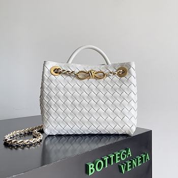 Bottega Veneta Medium Andiamo Agate White - 25×22×10.5cm