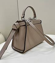 Fendi Tote Bag Leer In Beige - 23x11x18cm - 4