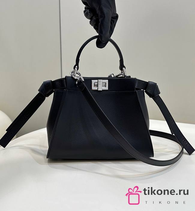 Fendi Tote Bag Leer In Black - 23x11x18cm - 1