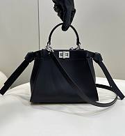 Fendi Tote Bag Leer In Black - 23x11x18cm - 1