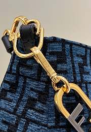 Fendi O'Lock Zip Blue Shoulder Bag - 35x23x14cm - 5