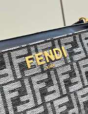 Fendi O'Lock Zip Grey Shoulder Bag - 35x23x14cm - 2