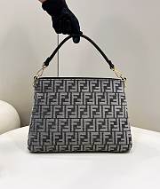 Fendi O'Lock Zip Grey Shoulder Bag - 35x23x14cm - 4