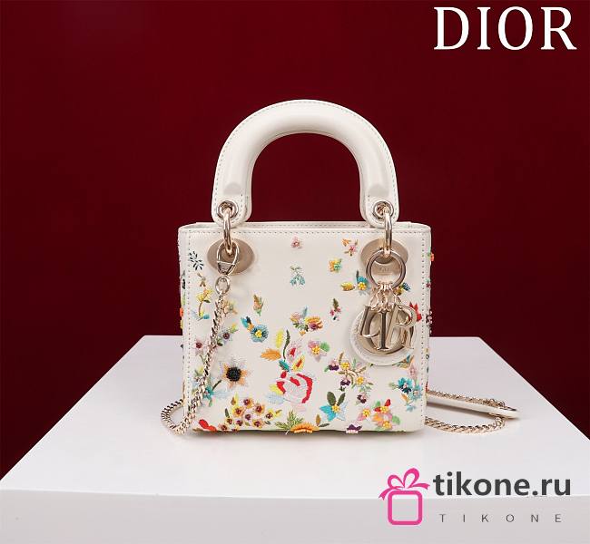 Dior Lady Flower Embroidered White Bag - 17x15x17cm - 1