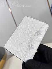 Louis Vuitton M83095 White Monogram Wallet - 11x7cm - 4
