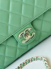 Chanel Flap Bag Green Lambskin Gold-Tone Metal 18.5cm - 5