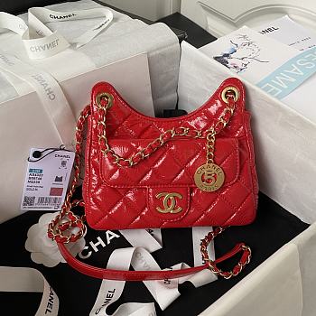 Chanel Hobo Red Lambskin Handbag - 17×19×6cm