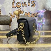 Louis Vuitton M24549 Twist West In Yellow Leather Bag - 23.5x12x7cm - 4