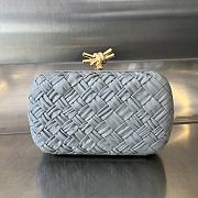 BV Knot In Grey - 19x11.5x5cm - 1