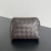 Bottega Veneta Brown Pouch - 16.5x10.5x9cm - 1