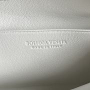 Bottega Veneta Heart White Pouch - 16.5x10.5x9cm - 2