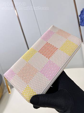 Louis Vuitton N40748 Pink Zippy Long Wallet - 19.5x10.5x2.5cm