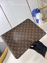 Louis Vuitton M44191 Large Pochette Jour Pouch - 33x25x2cm - 2