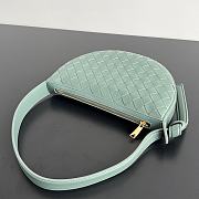 Bottega Veneta Sunrise Half Moon Bag In Green - 23x15x4cm - 4