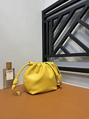 Loewe Small Yellow Calfskin Flamenco Pouch - 23x17x5.5cm - 3