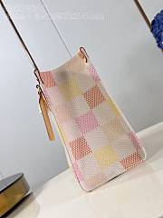 Louis Vuitton On The Go Damier Canvas In Pink - 35x27x14cm - 4