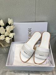 Dior SS24 White Slippers - 1