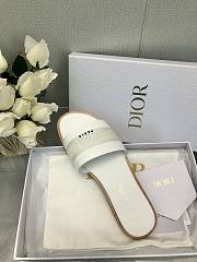 Dior SS24 White Slippers - 3