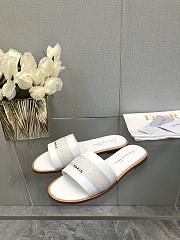 Dior SS24 White Slippers - 2