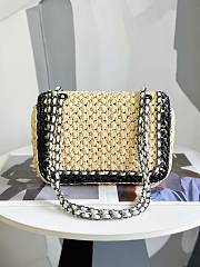 Chanel FlapBag Raffia In White&Black 23cm - 5