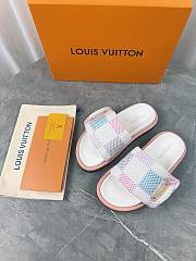 LV Pool Pillow Flat Comfort Mule Rose Clair - 2