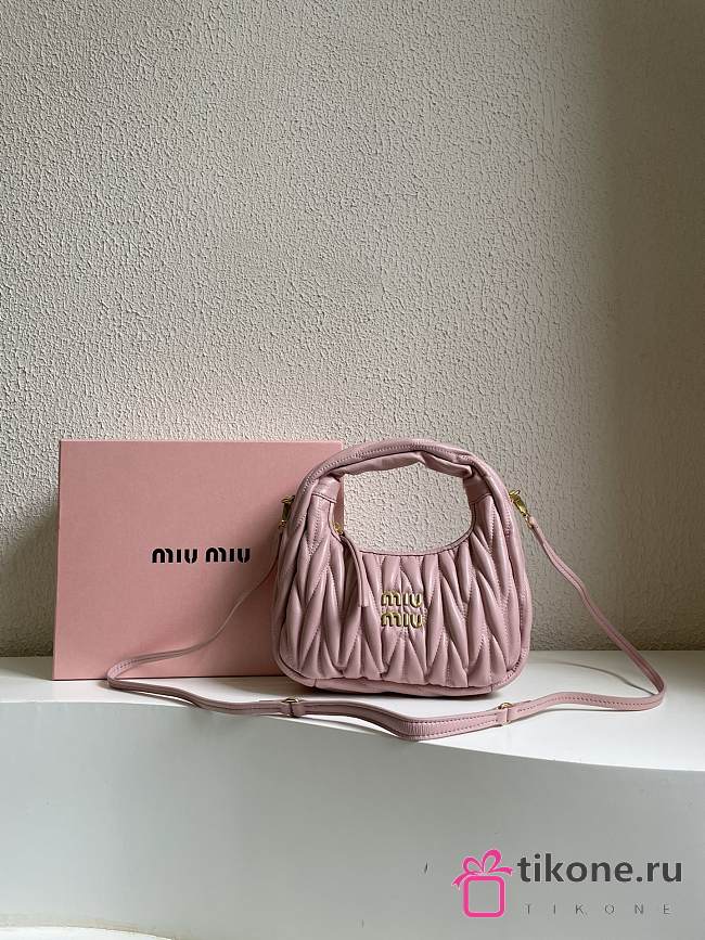 Miumiu Small Powder Pink Wander Matelassé Bag - 20x17x6cm - 1