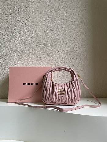 Miumiu Small Powder Pink Wander Matelassé Bag - 20x17x6cm