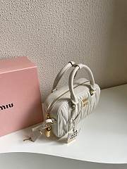 Miumiu White Matelassé Leather Small Bag 20cm - 4