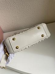 Miumiu White Matelassé Leather Small Bag 20cm - 3