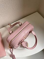 Miumiu Pink Matelassé Leather Small Bag 20cm - 4