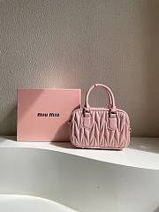 Miumiu Pink Matelassé Leather Small Bag 20cm - 2