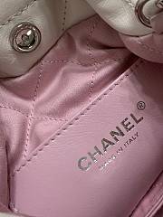 Chanel 22 Mini White & Light Pink Gadient Hobo Bag - 20x19x6cm - 3