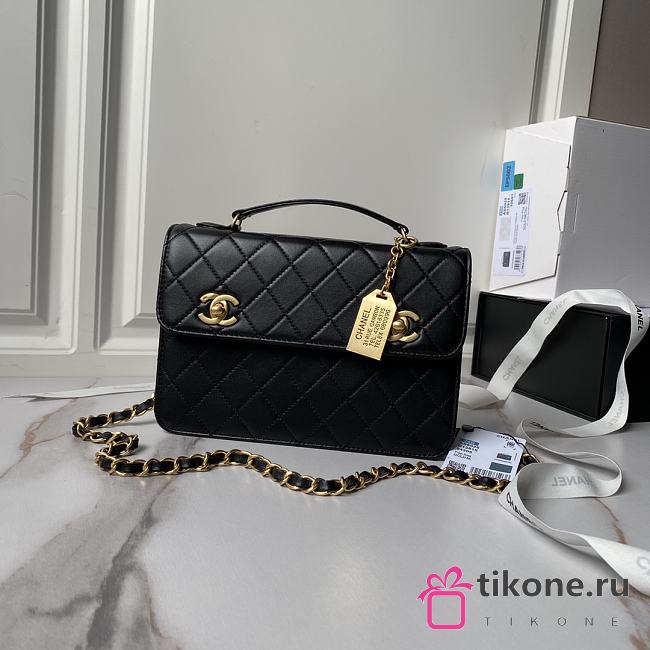 Chanel Vintage Black n Gold Double CC Turn Lock Bag - 23x16cm - 1