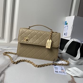 Chanel Vintage Beige n Gold Double CC Turn Lock Bag - 23x16cm