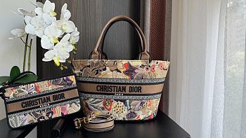 Dior Hat Basket Bag Beige Multicolor Brocart Butterfly Embroidery - 27x20x8cm