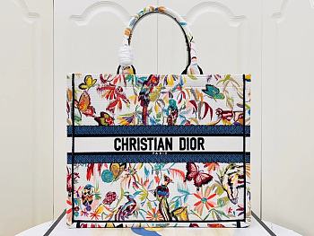 Dior Large Tote Toile de Jouy Fantastica Embroidery - 42x35x18cm