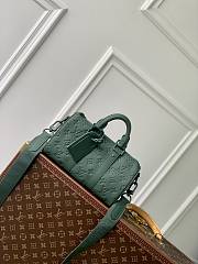 Louis Vuitton M24432 Keepall In Vertfonce - 25x15x11cm - 1