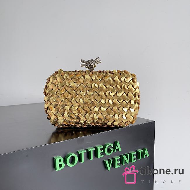 Bottega Veneta Gold Knot Minaudiere Silver - 20.5x6x12.5cm - 1