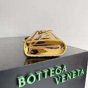 Bottega Veneta Andiamo Clutch Bag In Gold - 31x13x3cm - 4