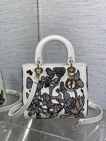 Dior Lady White Leather Butterfly Embroidered Bag - 24x20x11cm