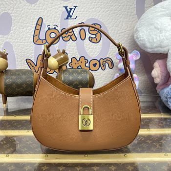 Louis Vuitton M24885 Low Key Shoulder Bag - 26x18x7cm