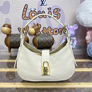 Louis Vuitton M24990 Low Key Shoulder Bag - 26x18x7cm - 1